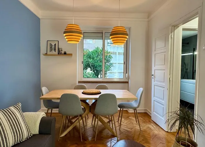 Whome Charming & Stylish In Benfica Apartament *