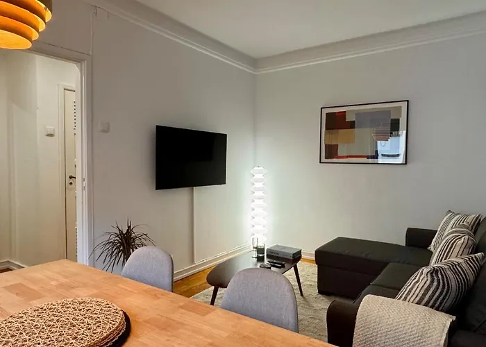 Apartment Whome Charming & Stylish In Benfica